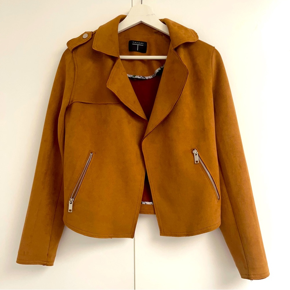 TAHARI XS Jacket. Like new.